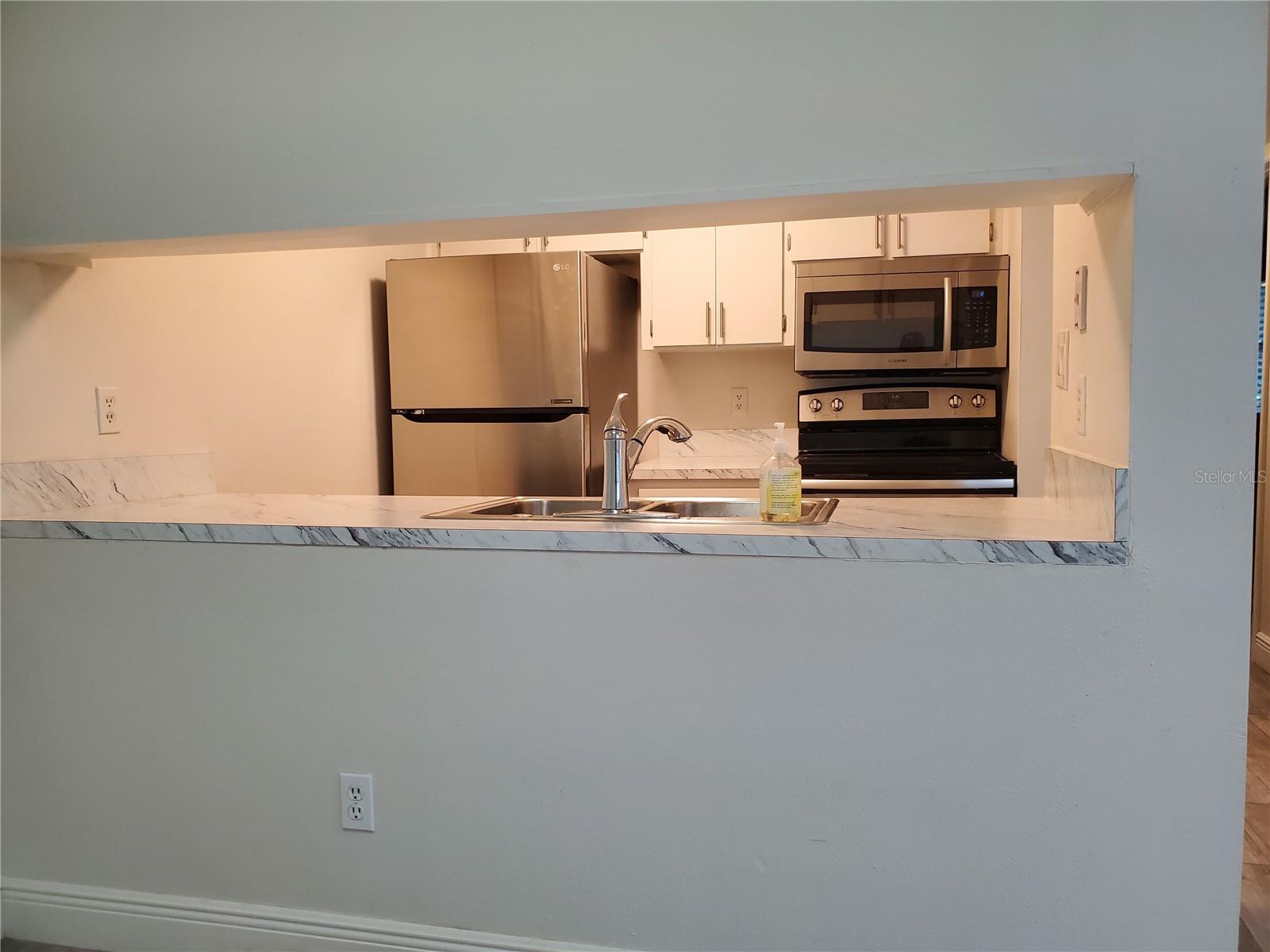 3107 W HORATIO ST #B22 — photo 6