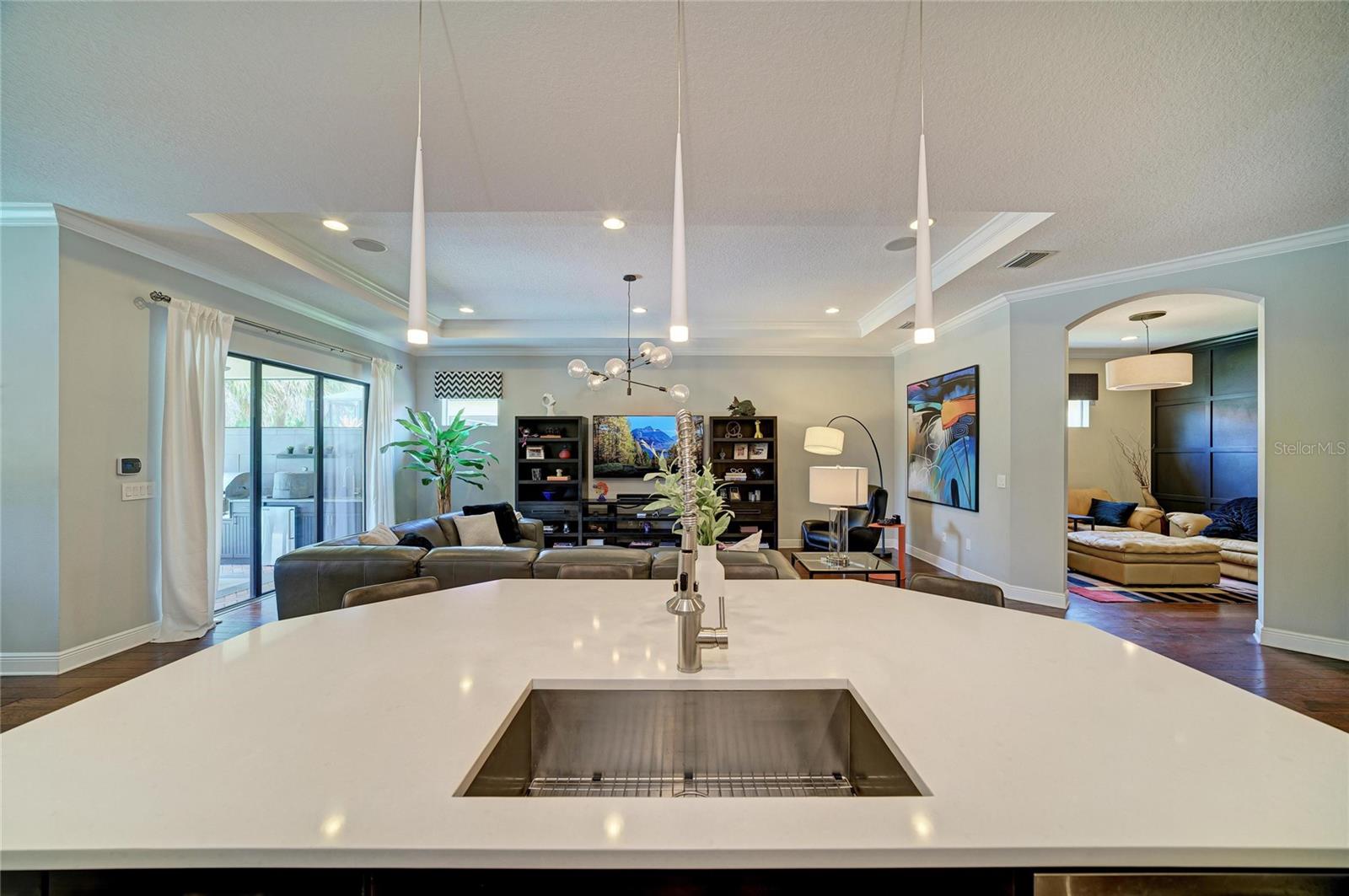10121 MARBELLA DR — photo 22