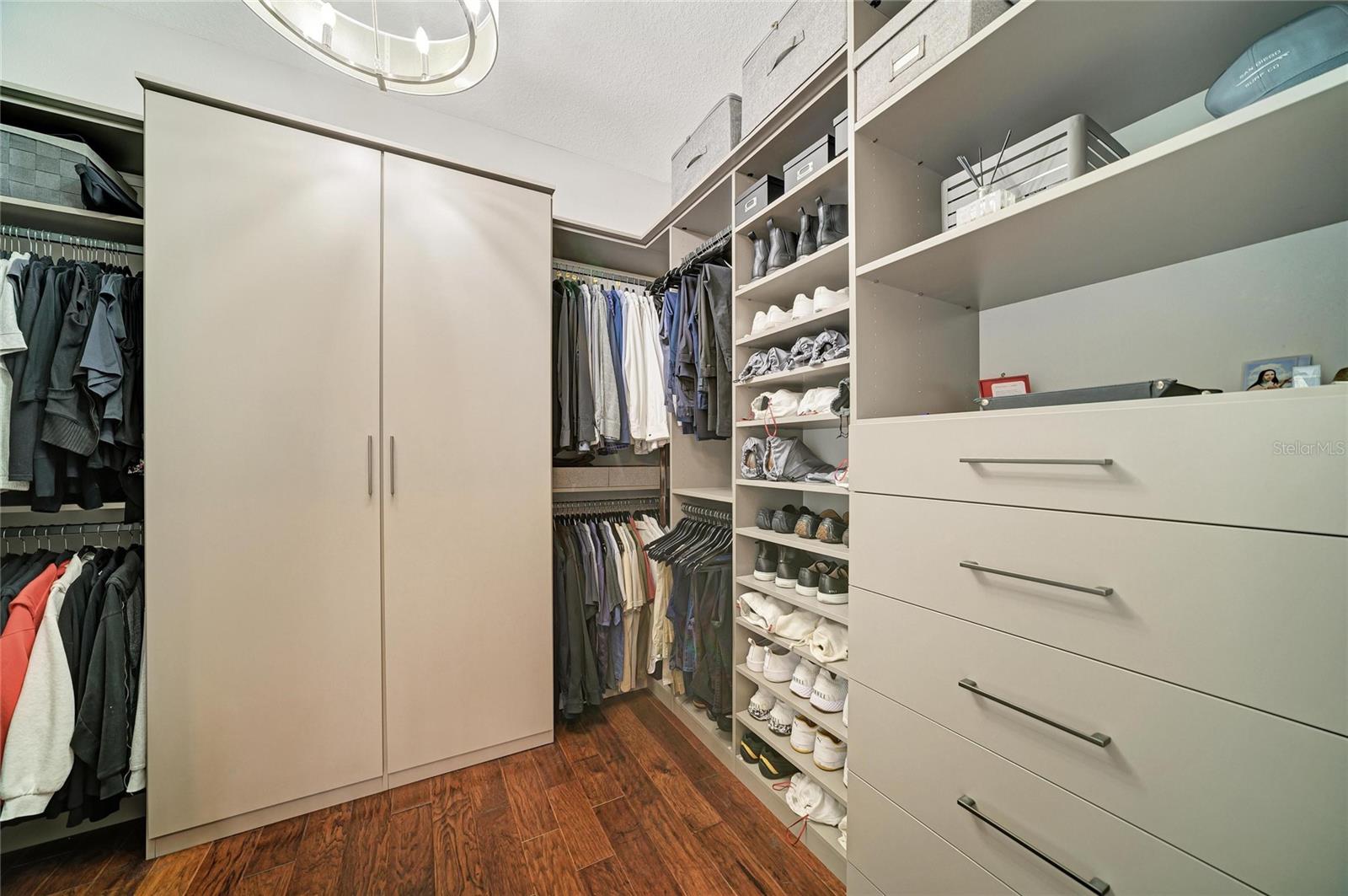 10121 MARBELLA DR — photo 39