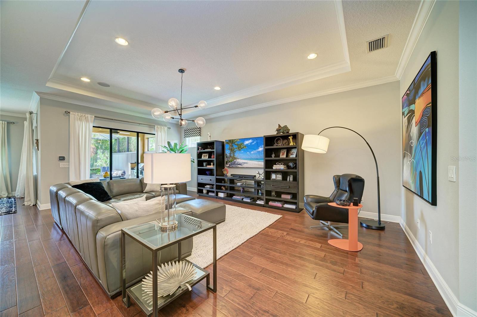 10121 MARBELLA DR — photo 14