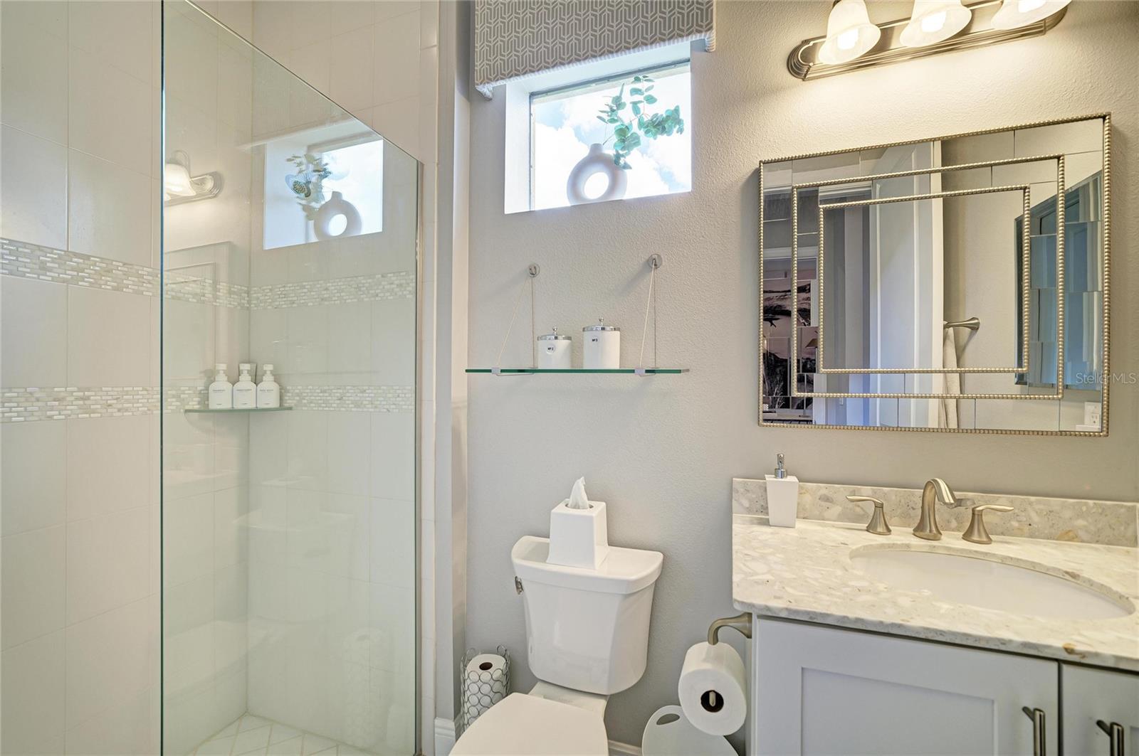 10121 MARBELLA DR — photo 42