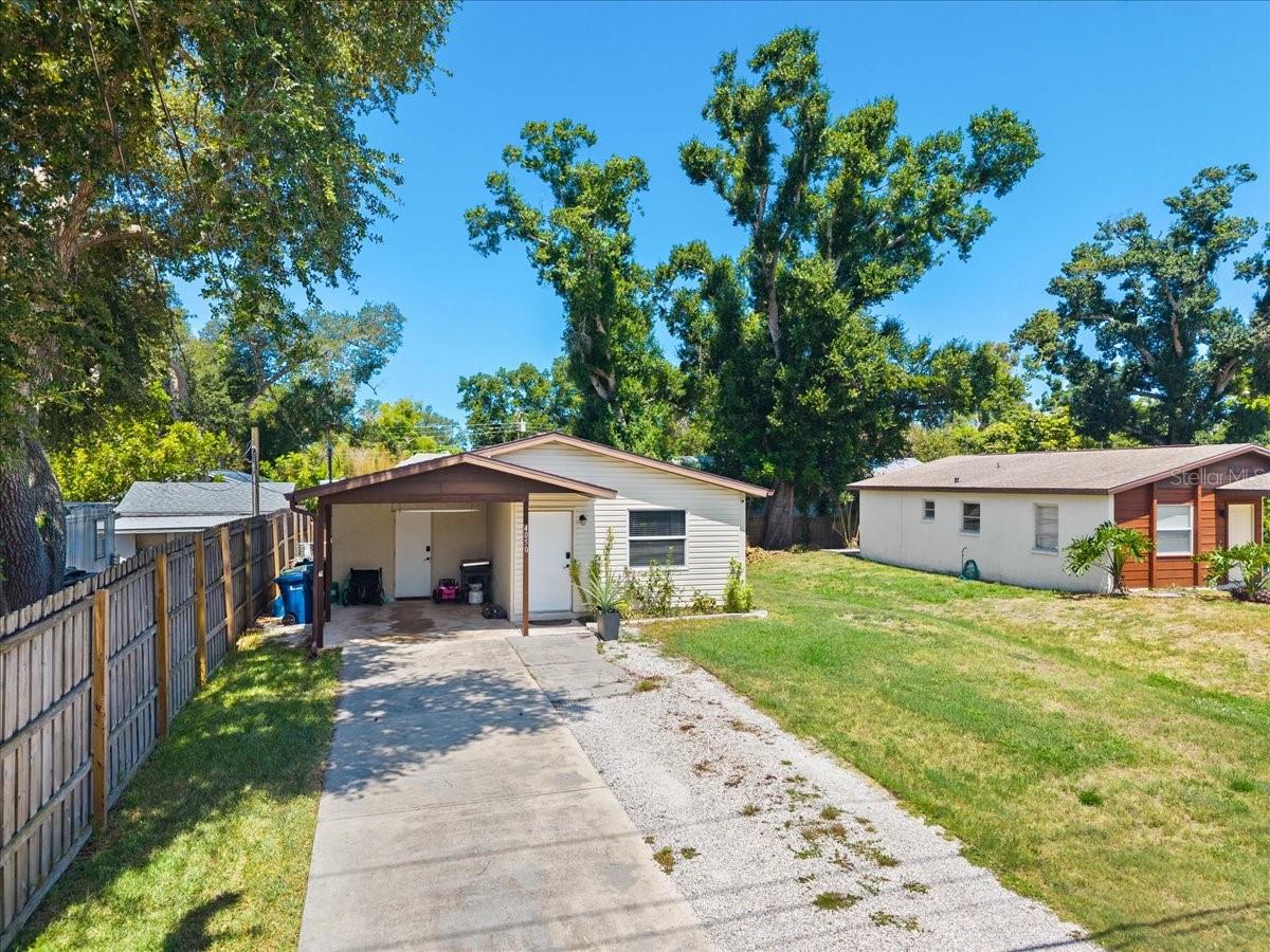 4050 ROCKEFELLER AVE — photo 3