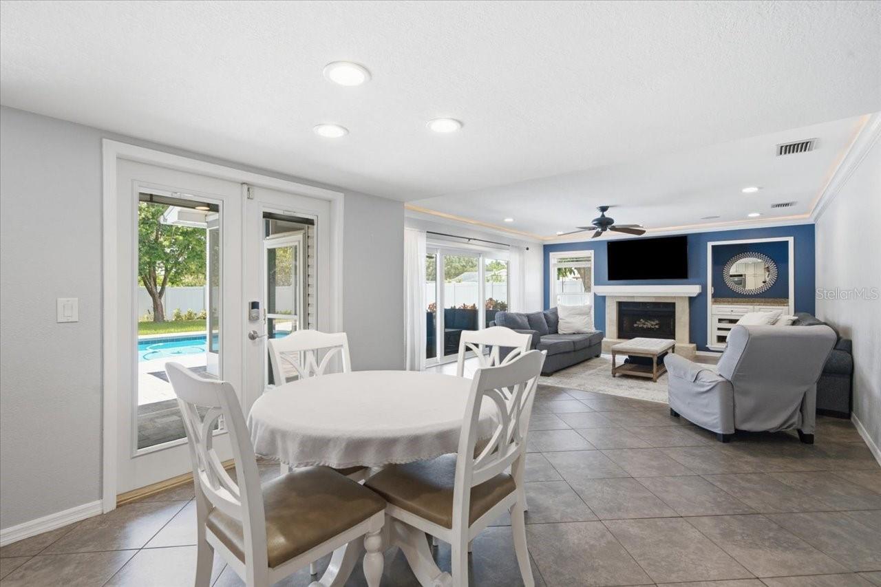 13101 BURNES LAKE DR — photo 28