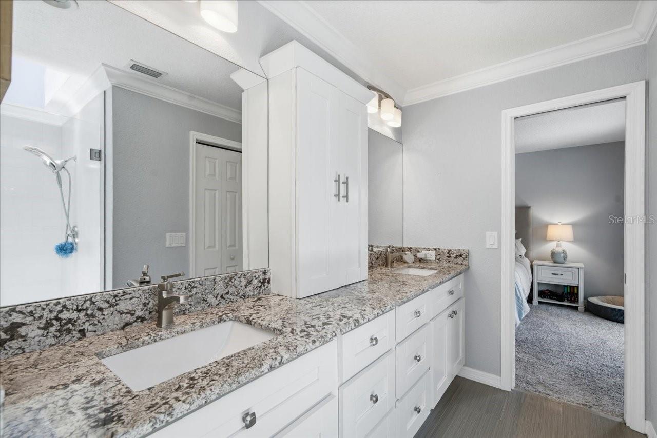 13101 BURNES LAKE DR — photo 32