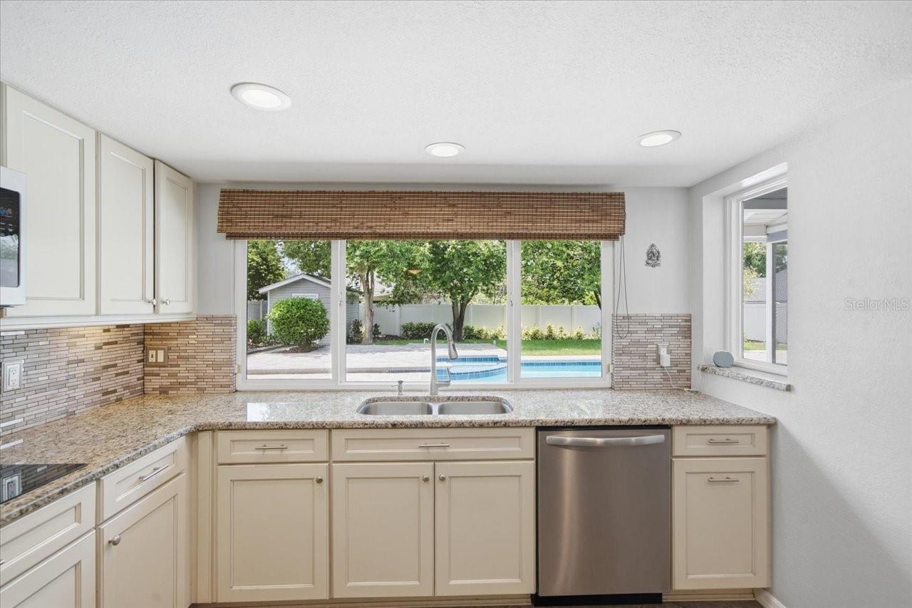 13101 BURNES LAKE DR — photo 15