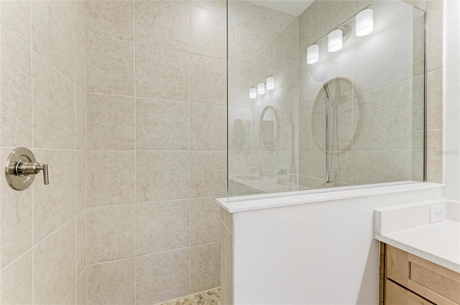 9920 CRYSTAL ISLE CIR — photo 44
