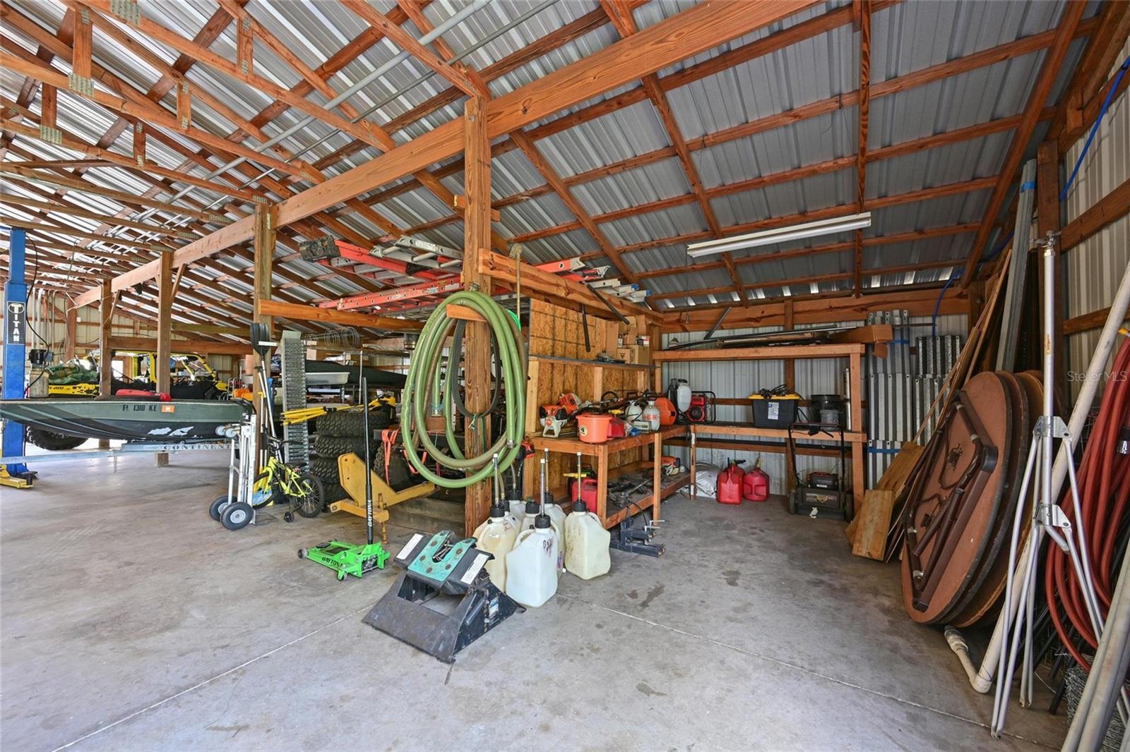 4415 N RYE RD — photo 36