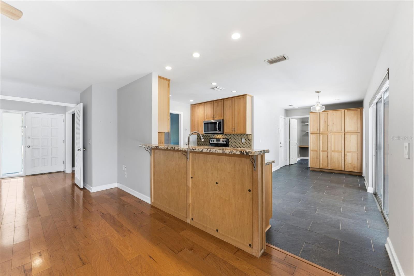 10603 ORANGE GROVE DR — photo 16