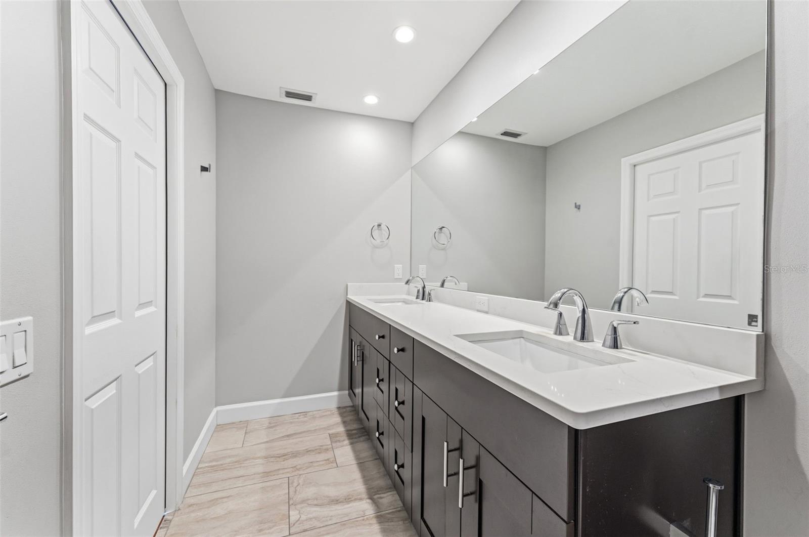 10603 ORANGE GROVE DR — photo 30