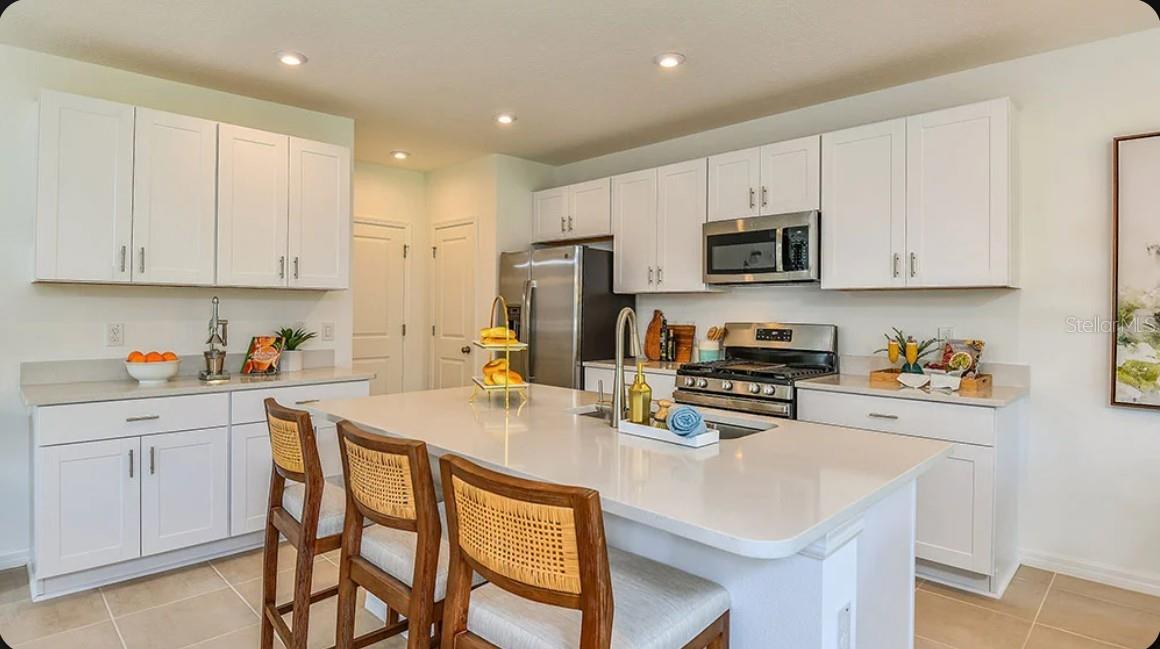 13844 SHELLMORE AVE — photo 2