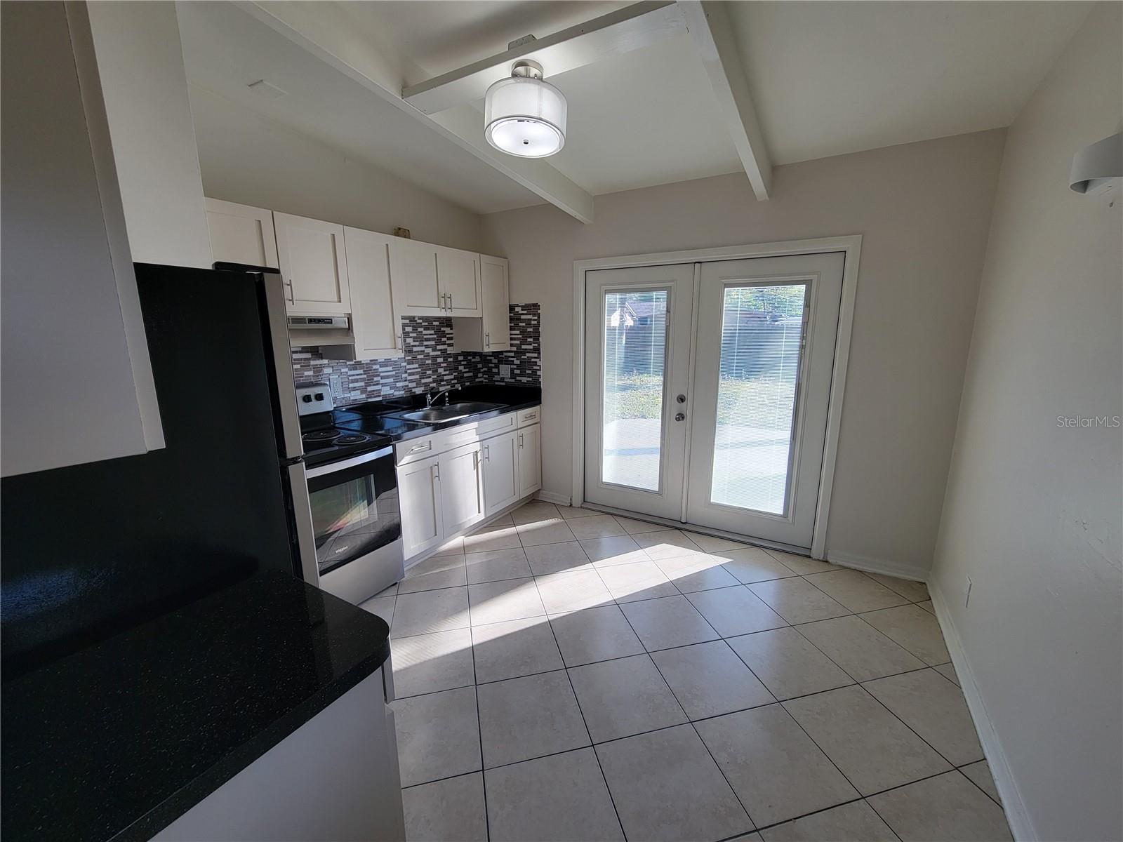 1212 WINDERMERE WAY — photo 5
