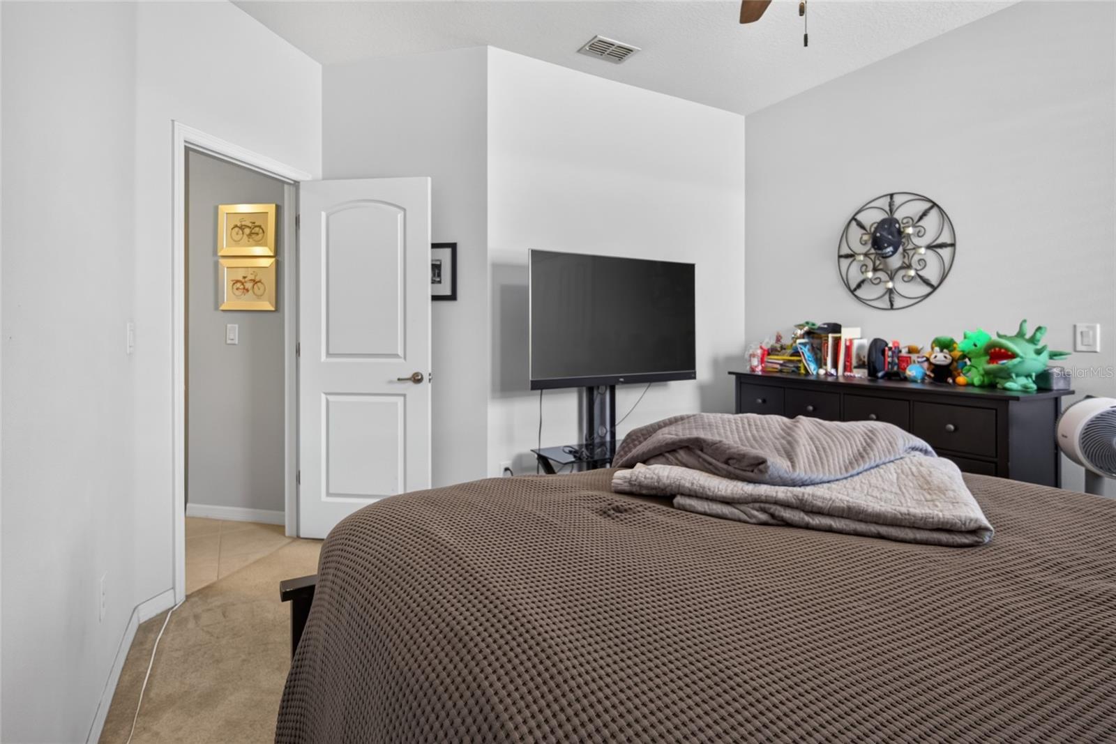 15601 STARLING WATER DR — photo 36