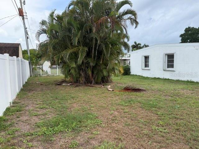 1205 PRINCETON AVE — photo 32