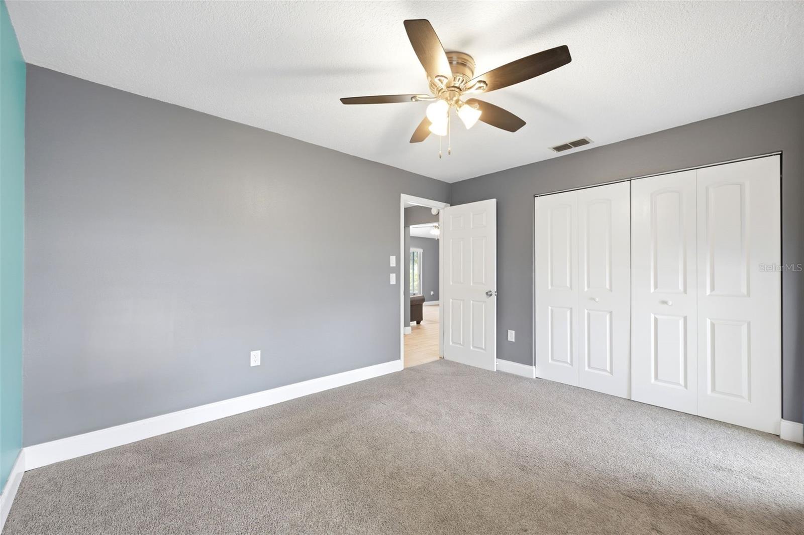 10110 BRIAR CIR — photo 17