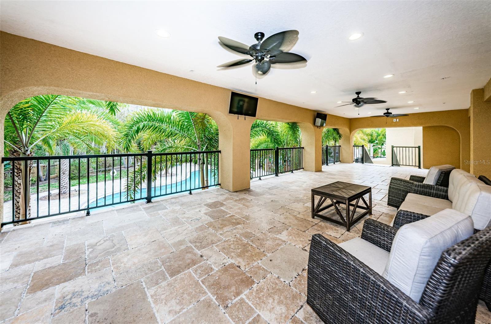 726 GRAND CYPRESS LN — photo 38