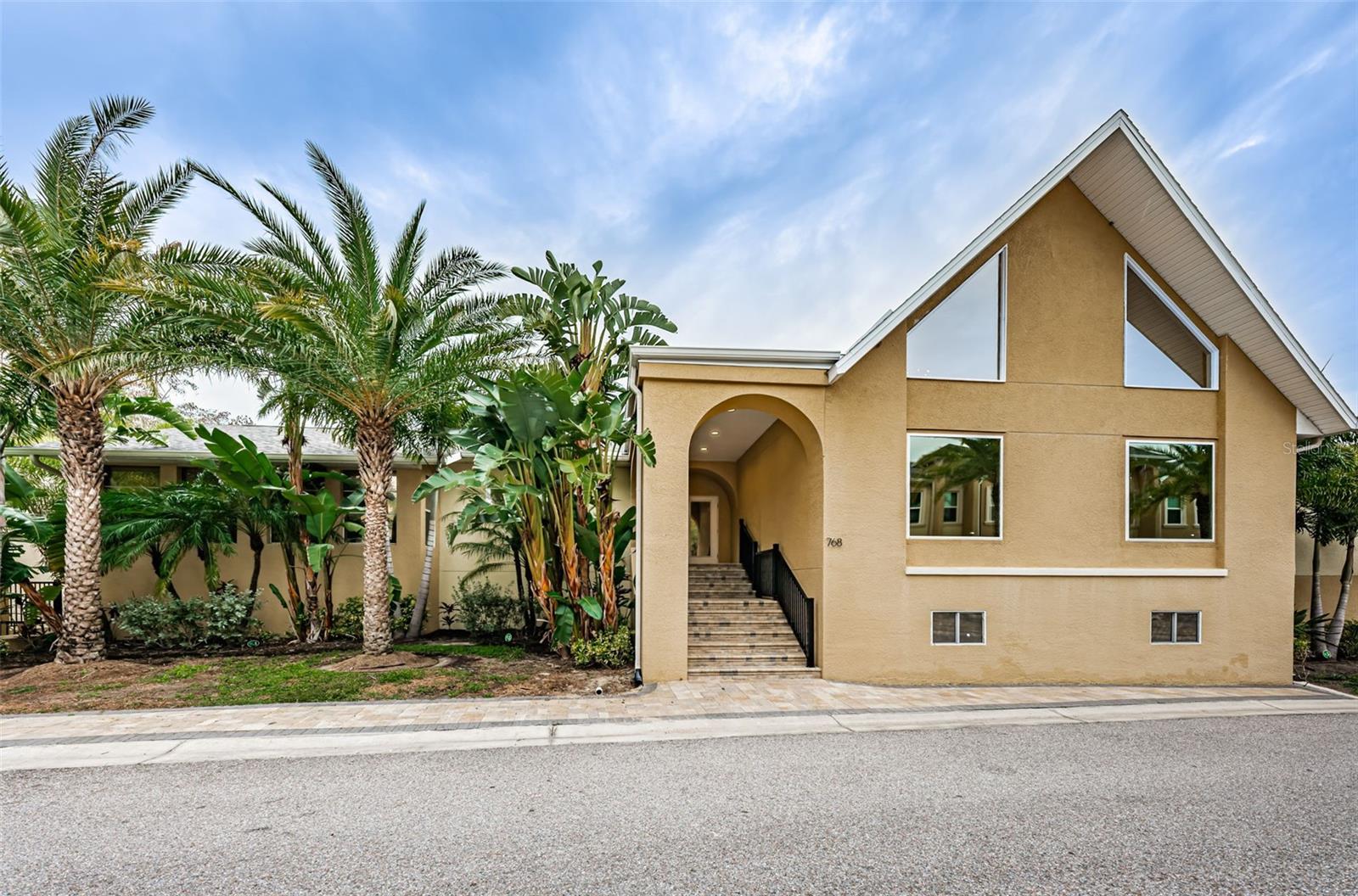 726 GRAND CYPRESS LN — photo 32