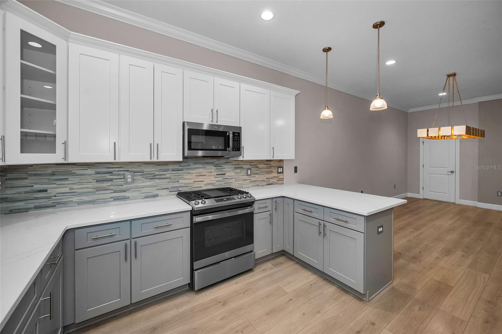726 GRAND CYPRESS LN — photo 12