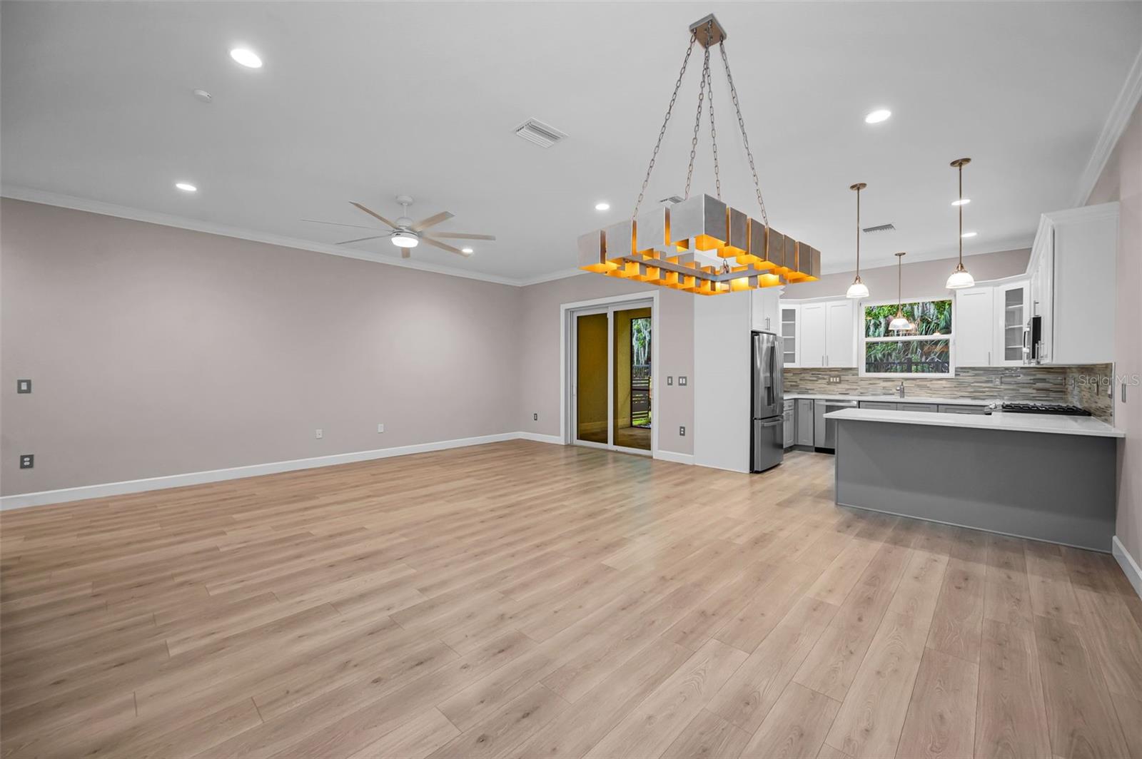 726 GRAND CYPRESS LN — photo 10