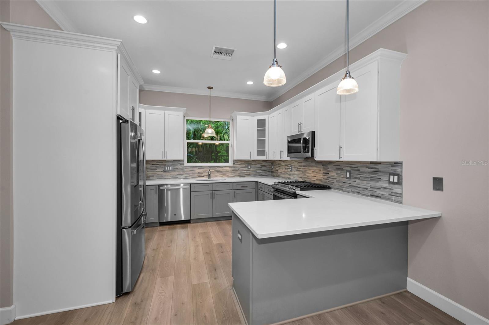 726 GRAND CYPRESS LN — photo 13
