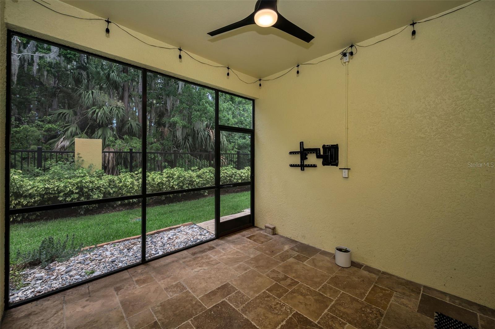 726 GRAND CYPRESS LN — photo 27