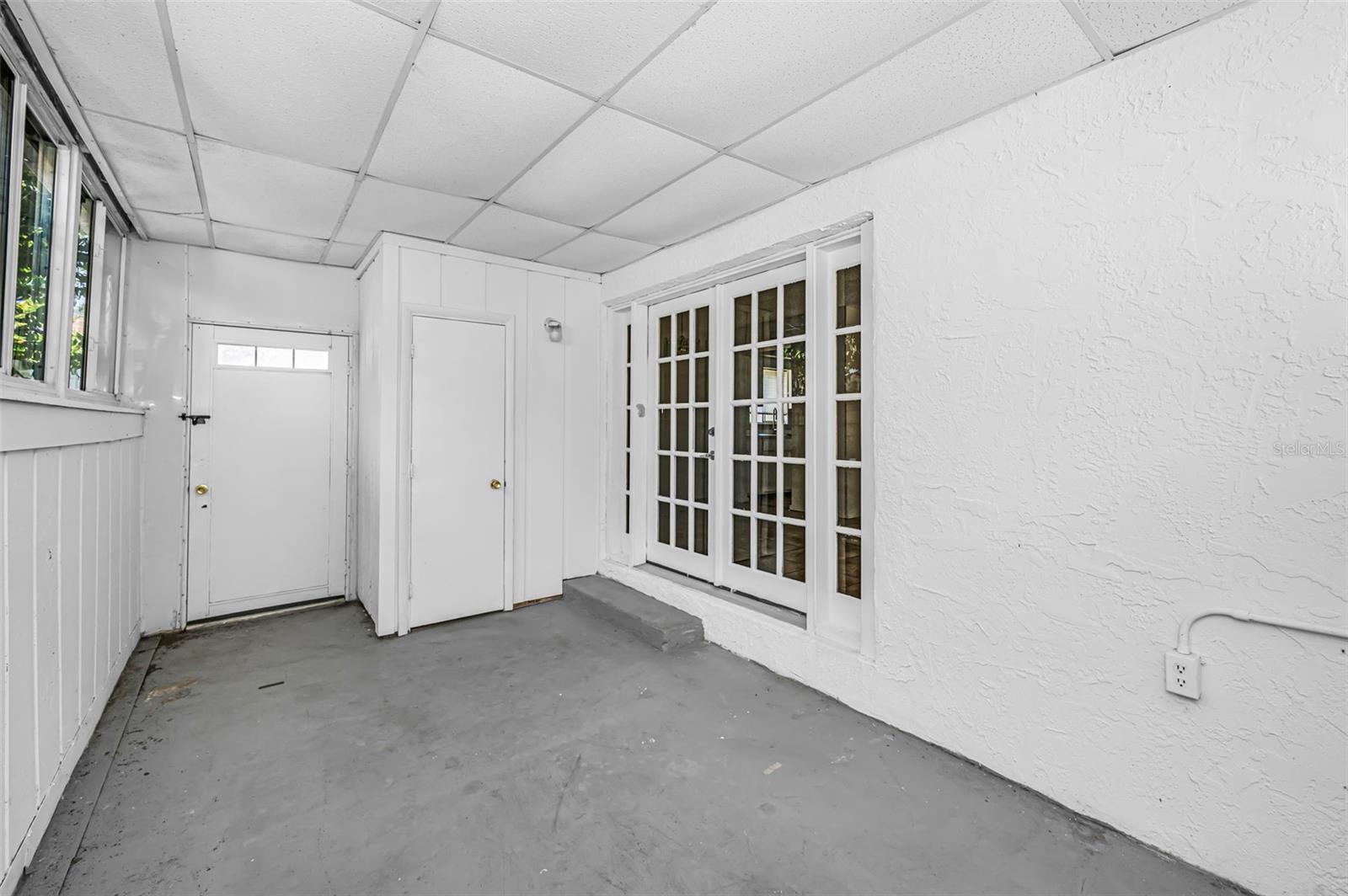 1960 UNION ST #5 — photo 17