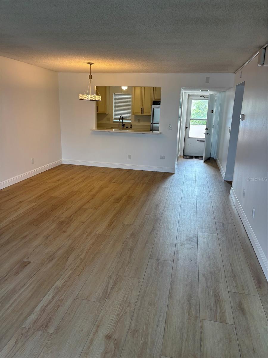7405 BAY ISLAND DR S #220 — photo 10
