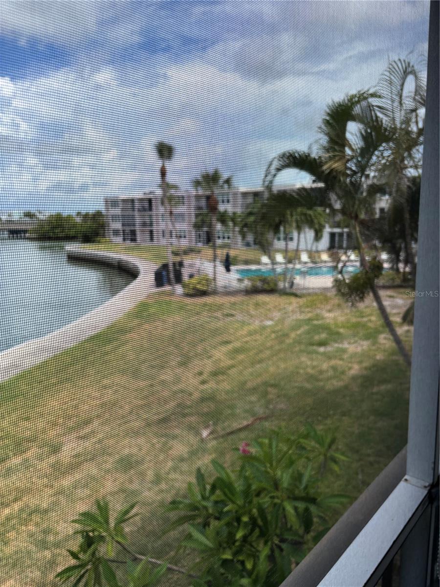 7405 BAY ISLAND DR S #220 — photo 9