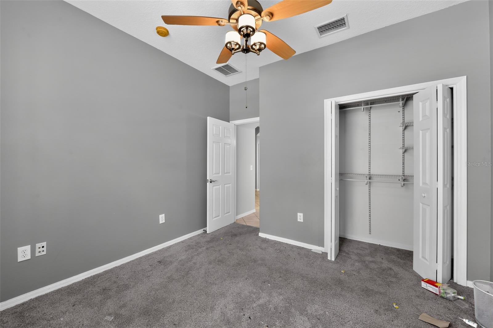 6717 GUILFORD CREST DR — photo 17