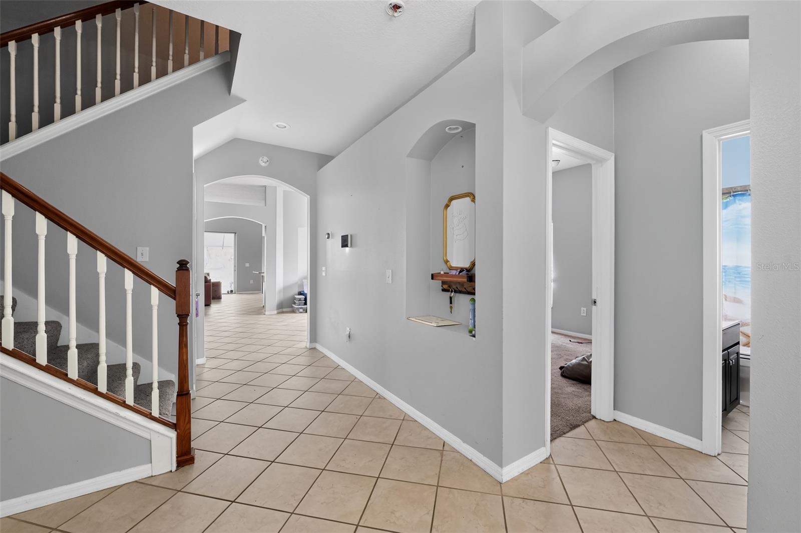 6717 GUILFORD CREST DR — photo 10