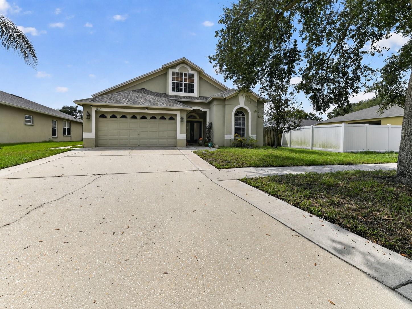 6717 GUILFORD CREST DR — photo 3