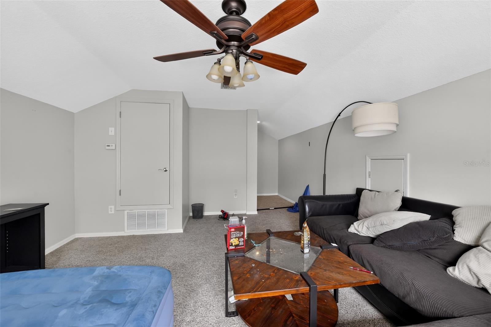 6717 GUILFORD CREST DR — photo 22