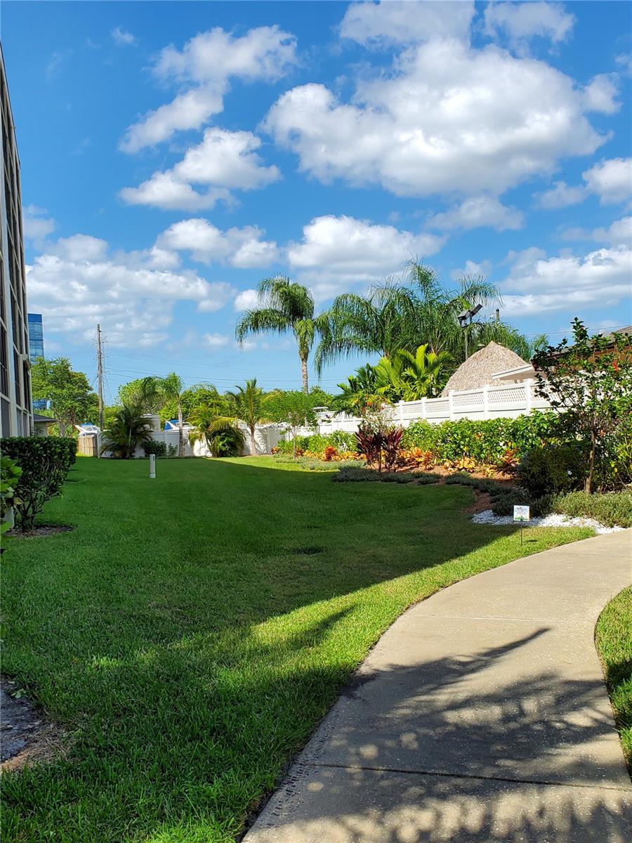 800 COVE CAY DR #5G — photo 54