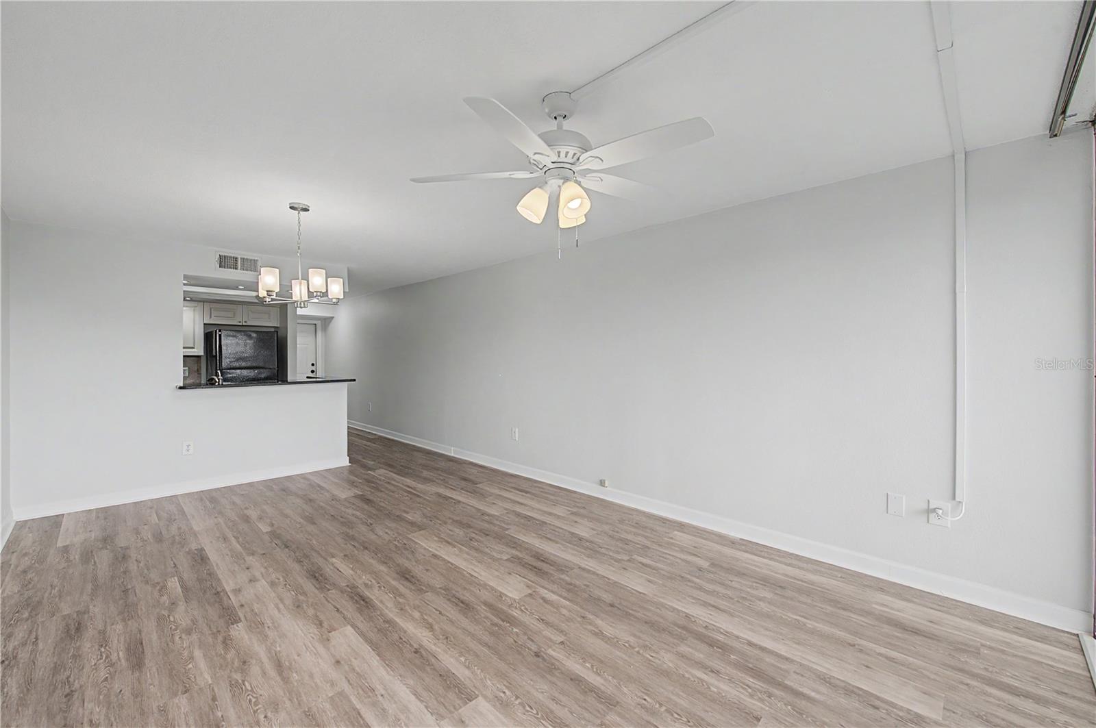 800 COVE CAY DR #5G — photo 11