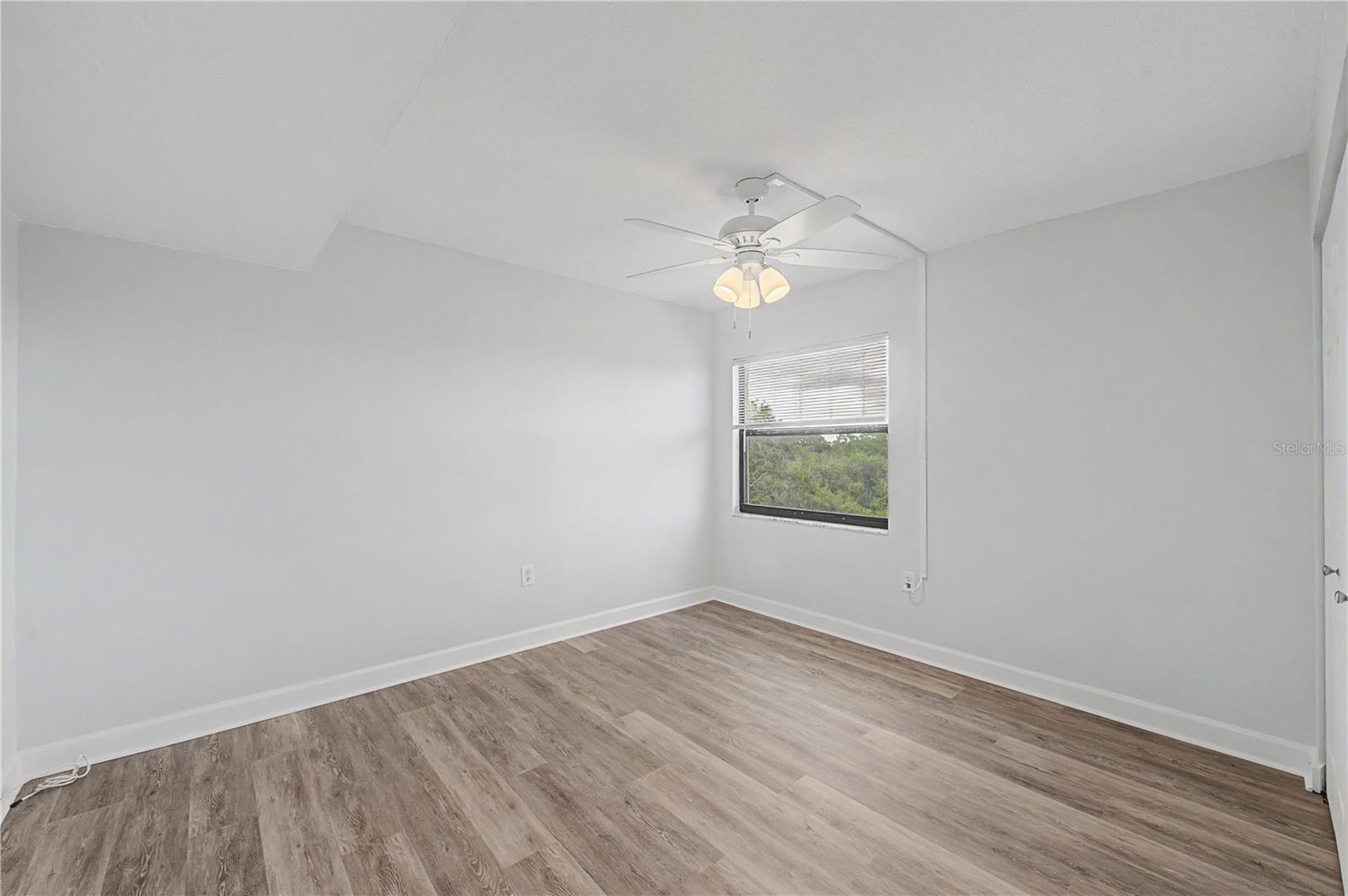 800 COVE CAY DR #5G — photo 31