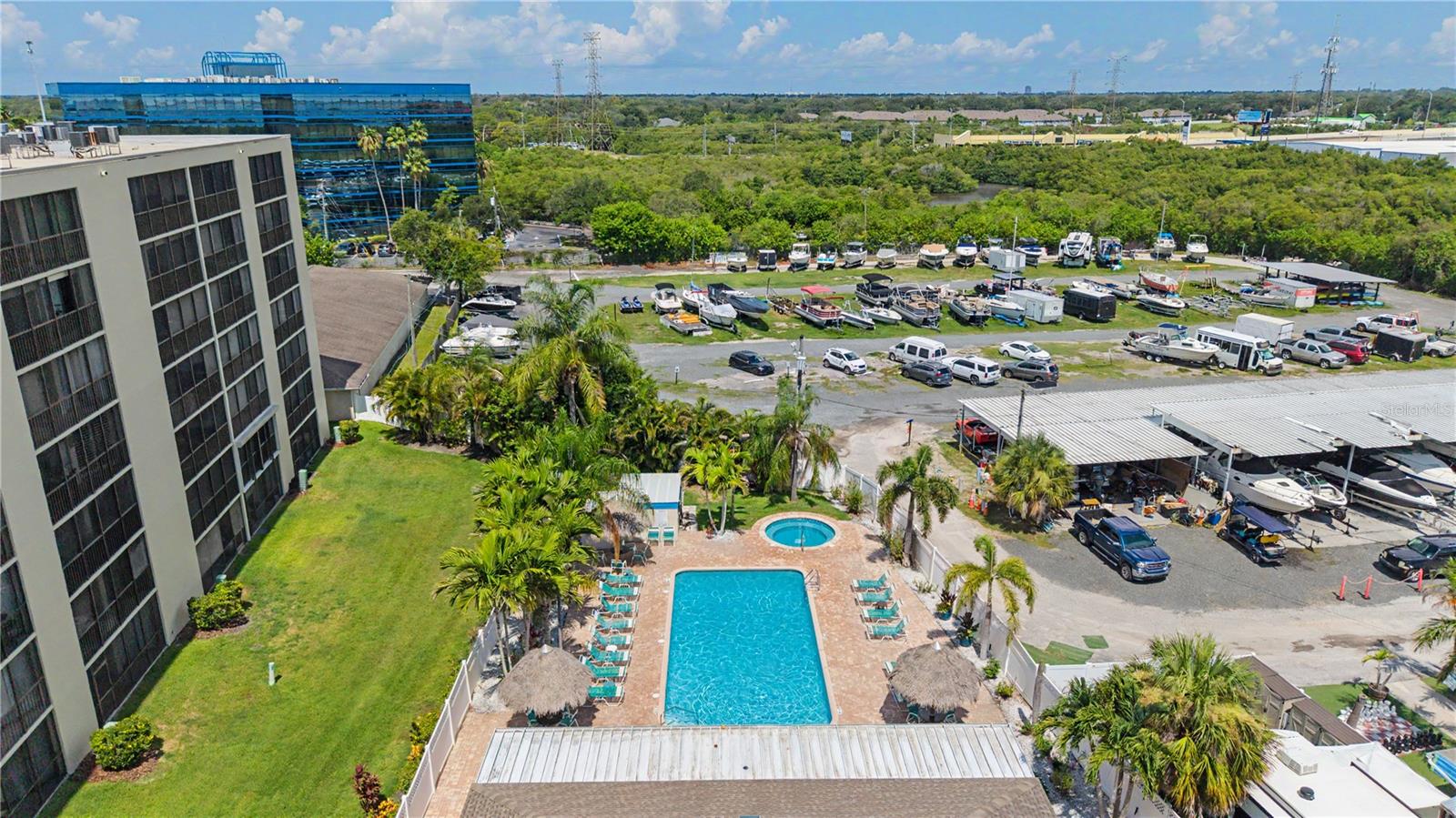 800 COVE CAY DR #5G — photo 44
