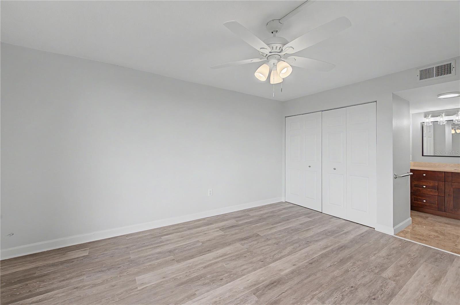 800 COVE CAY DR #5G — photo 27