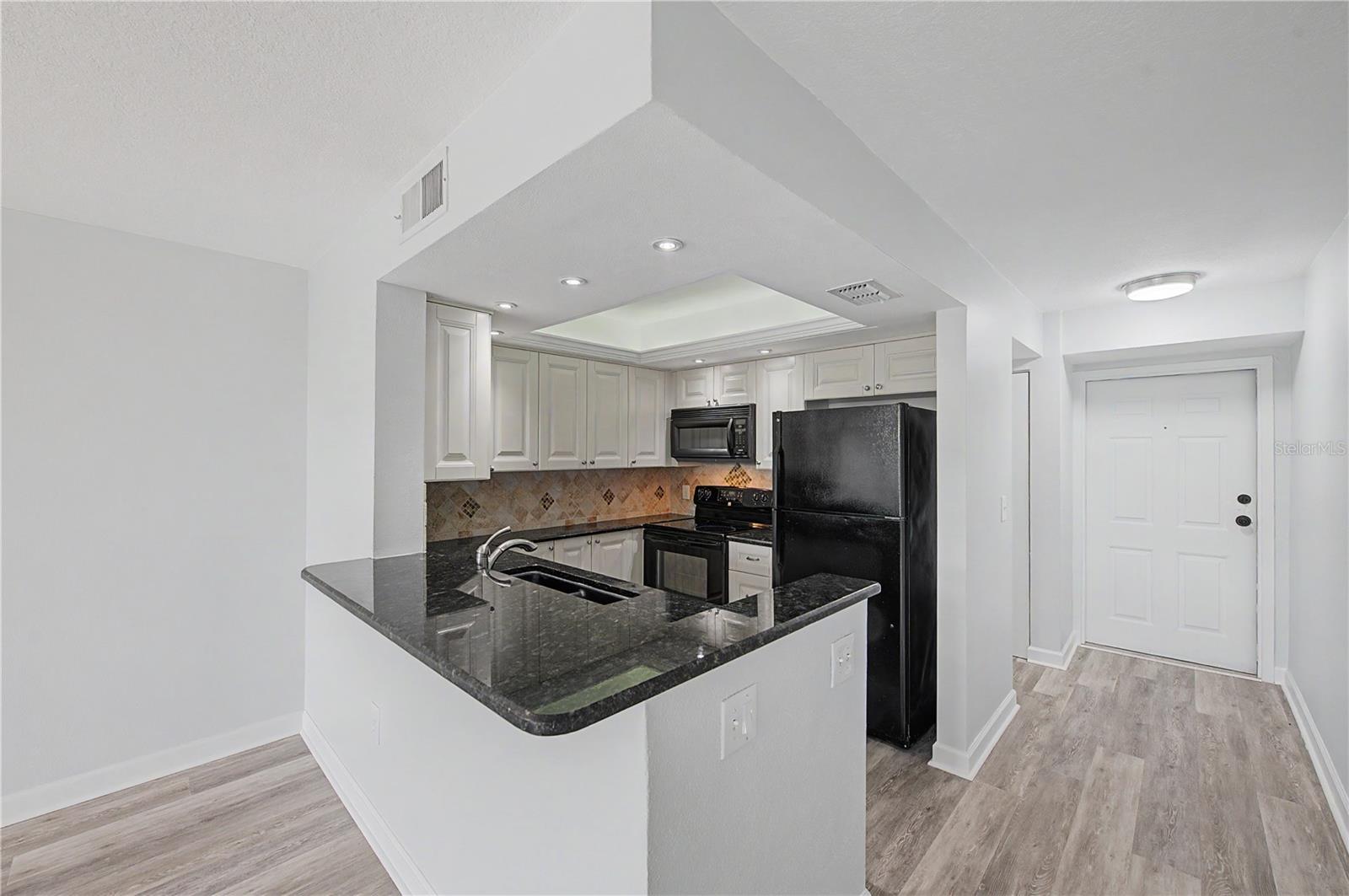 800 COVE CAY DR #5G — photo 6