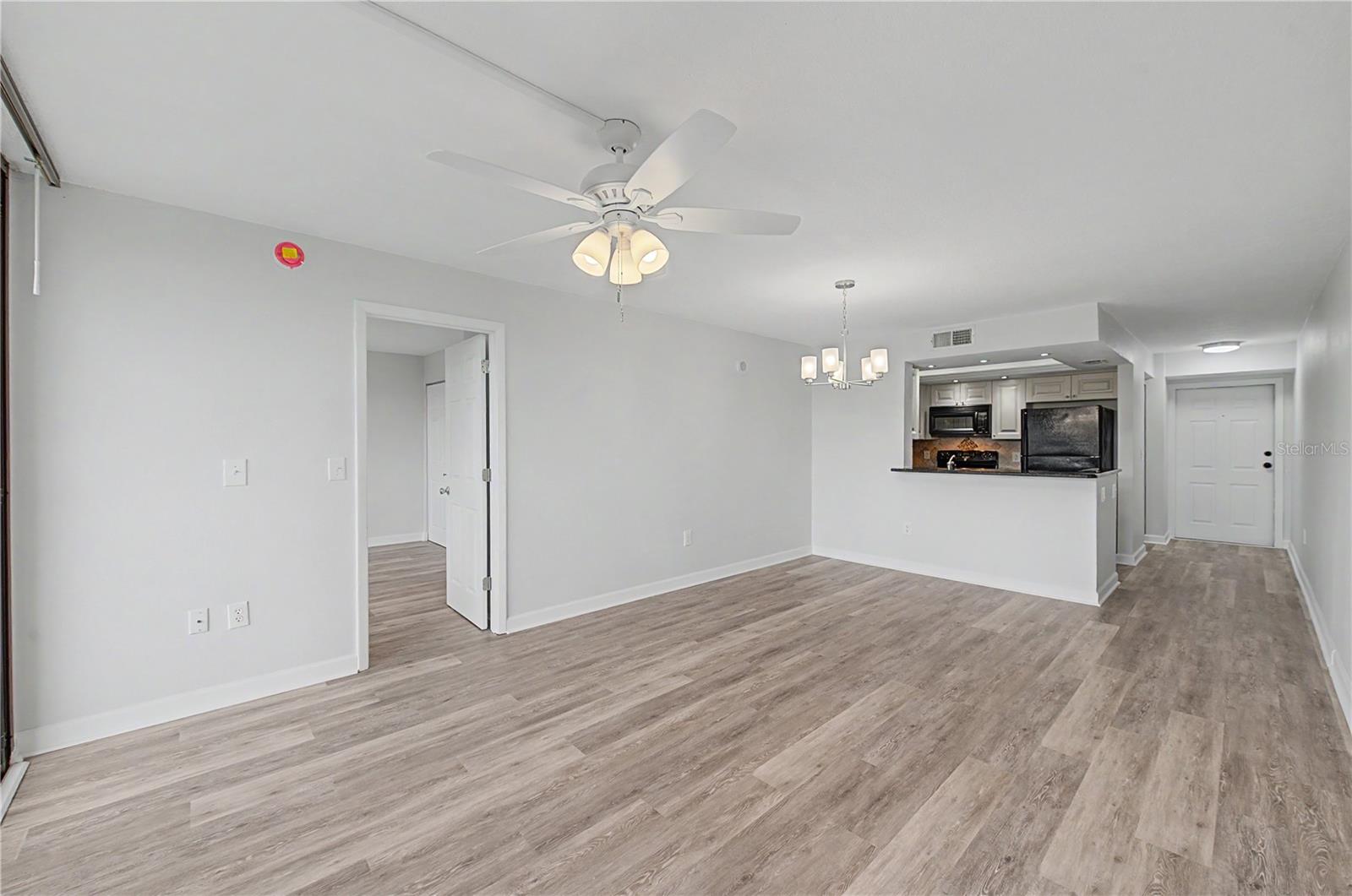 800 COVE CAY DR #5G — photo 10