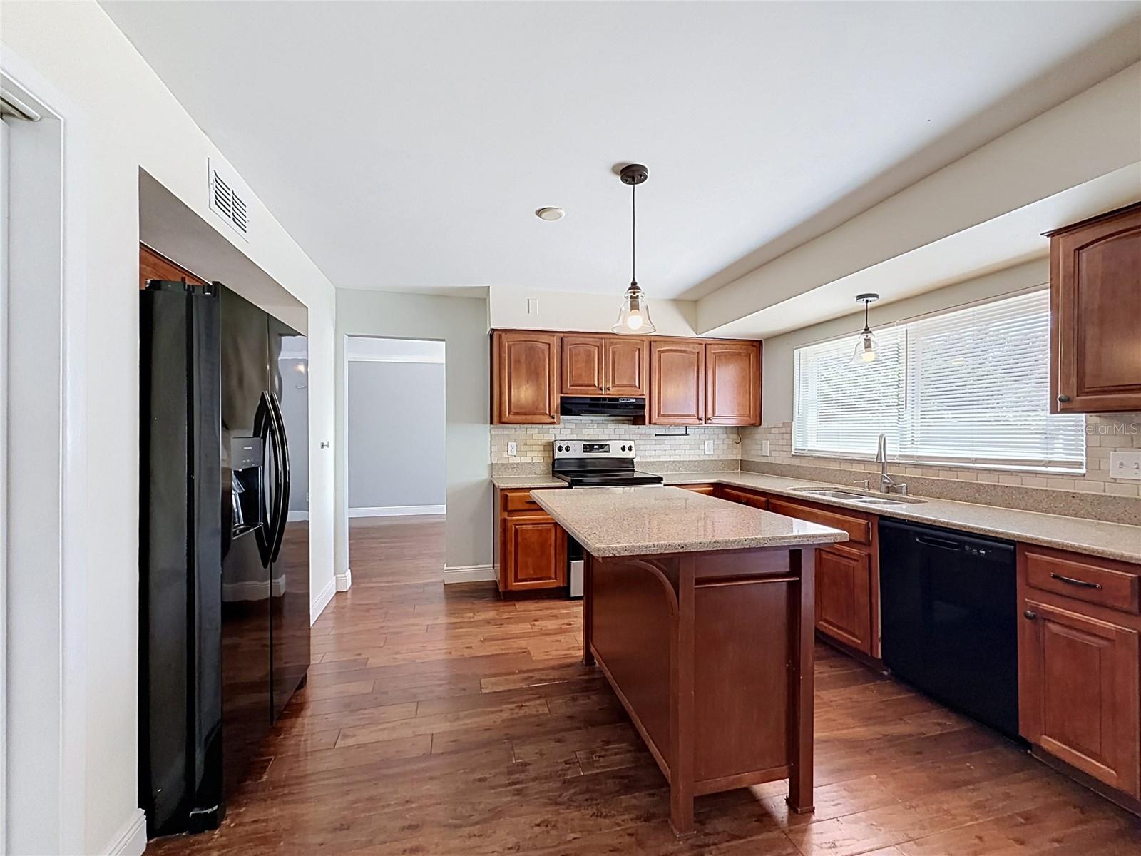 15708 WOODCOCK PL — photo 15