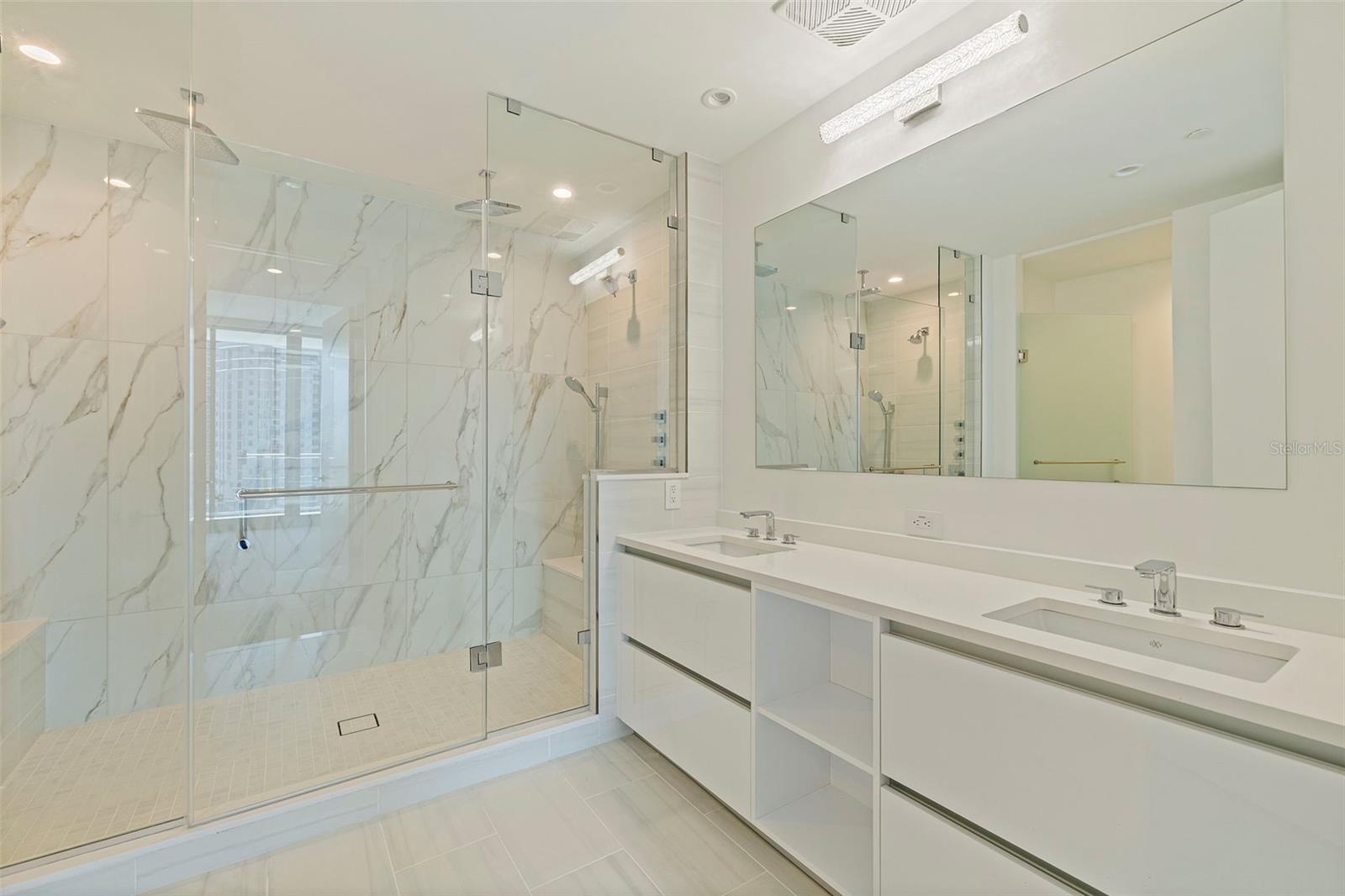 400 CENTRAL AVE #1105 — photo 28