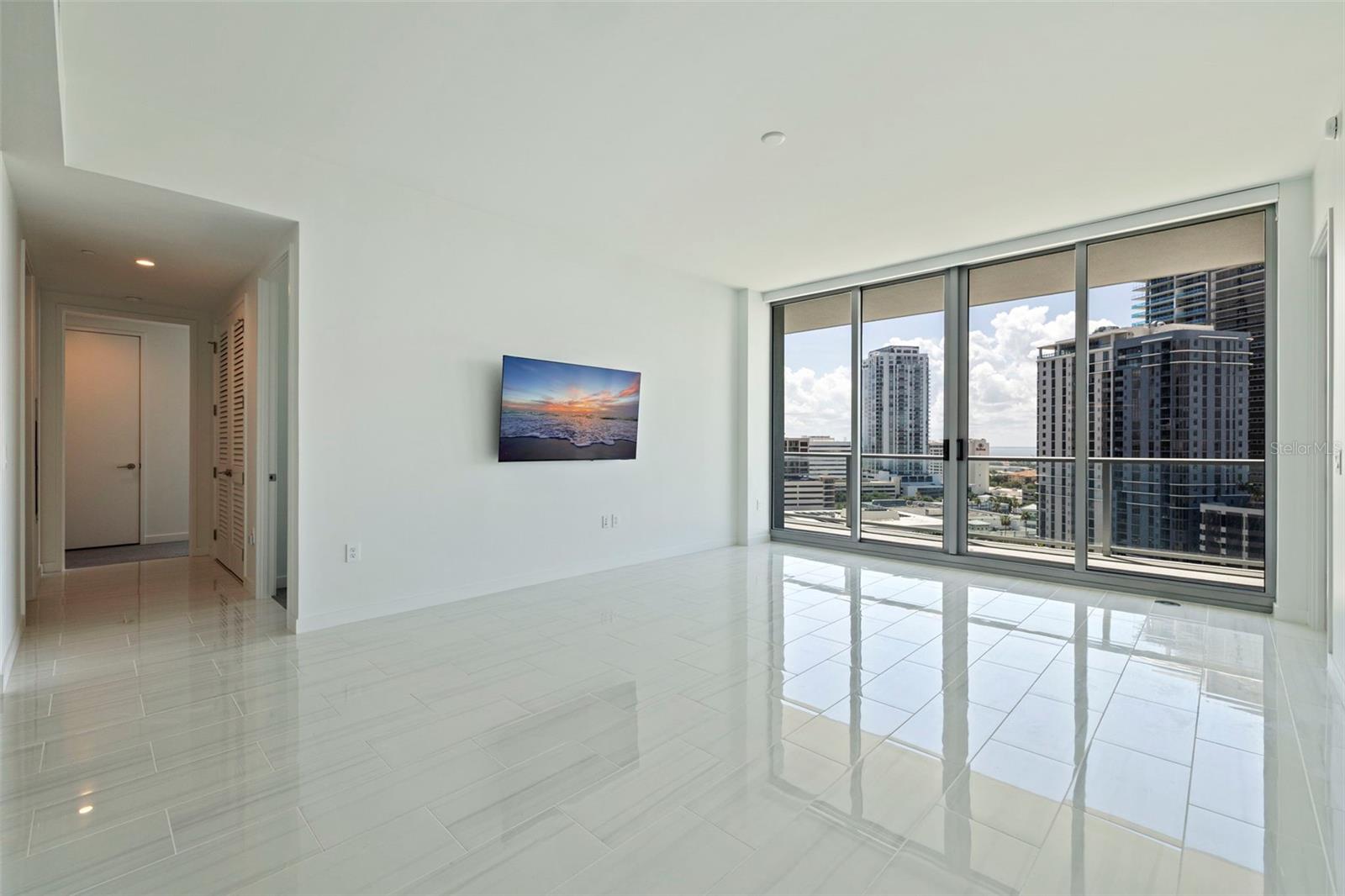 400 CENTRAL AVE #1105 — photo 12