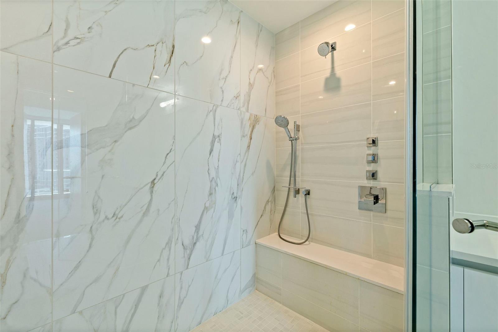 400 CENTRAL AVE #1105 — photo 30