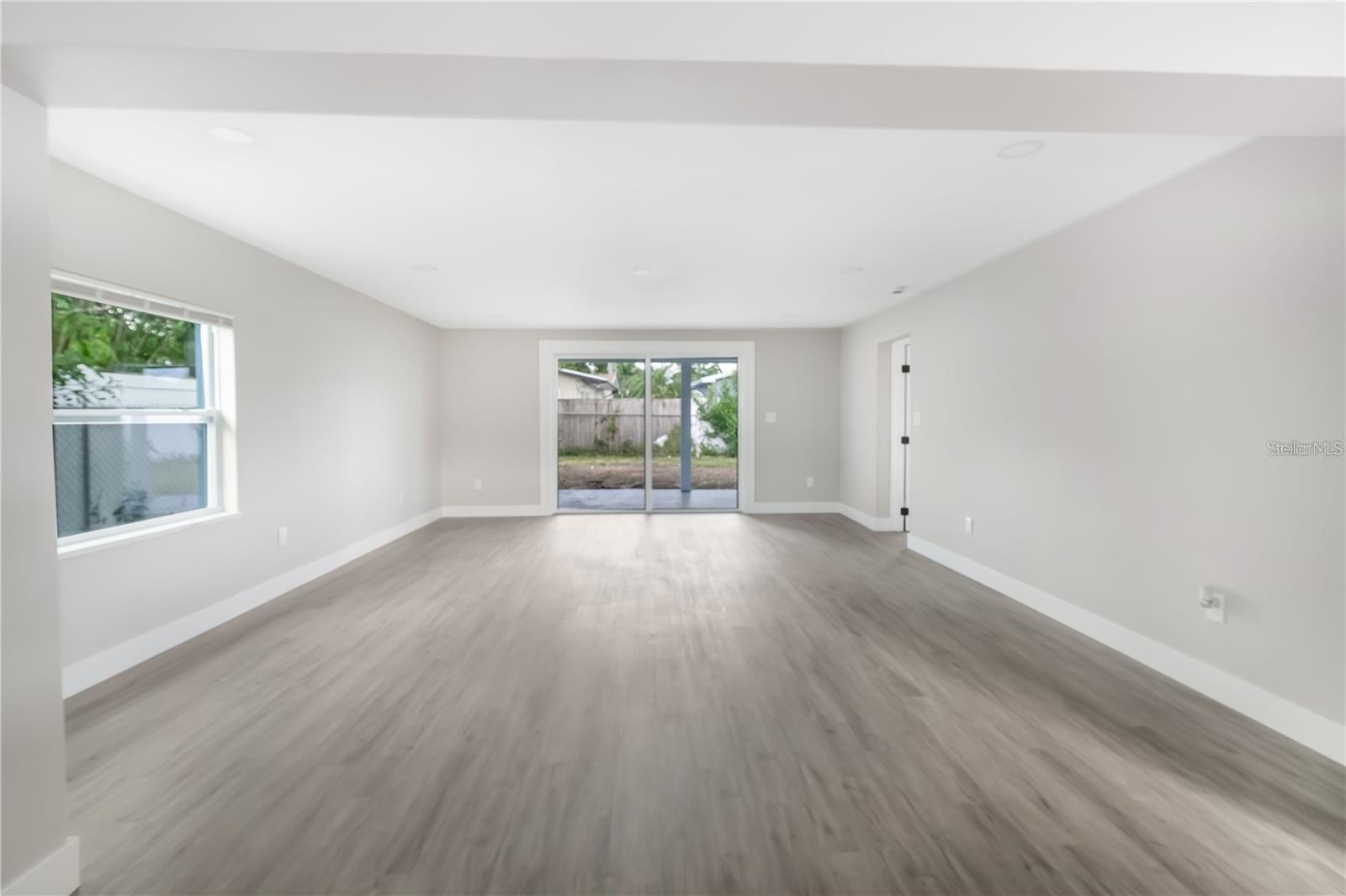 10341 KUMQUAT LN — photo 15