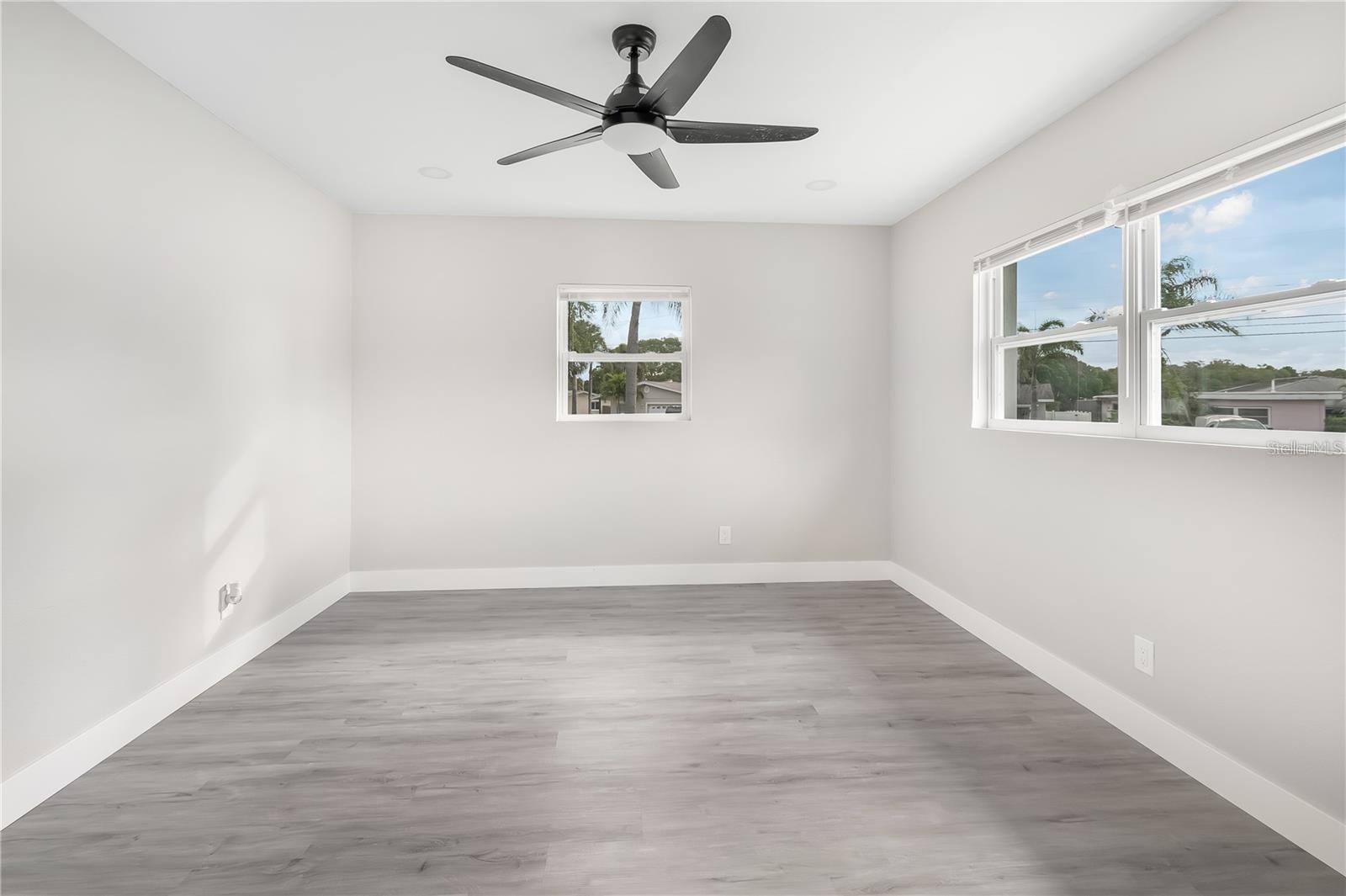 10341 KUMQUAT LN — photo 31