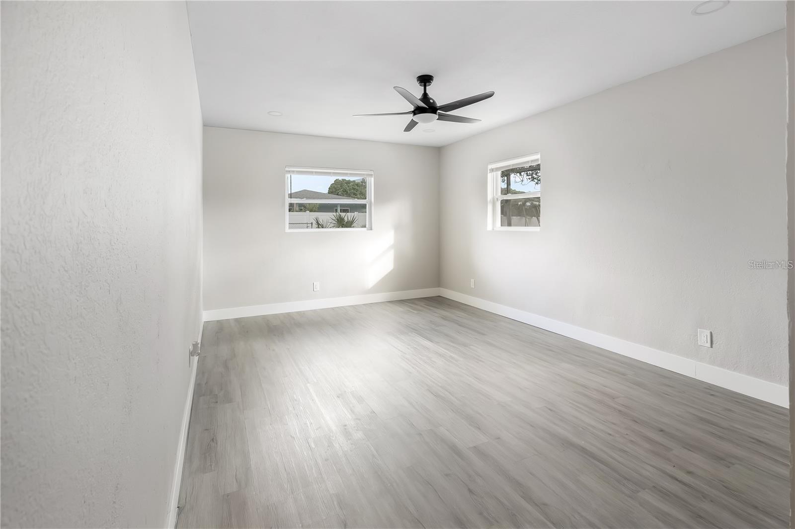10341 KUMQUAT LN — photo 23