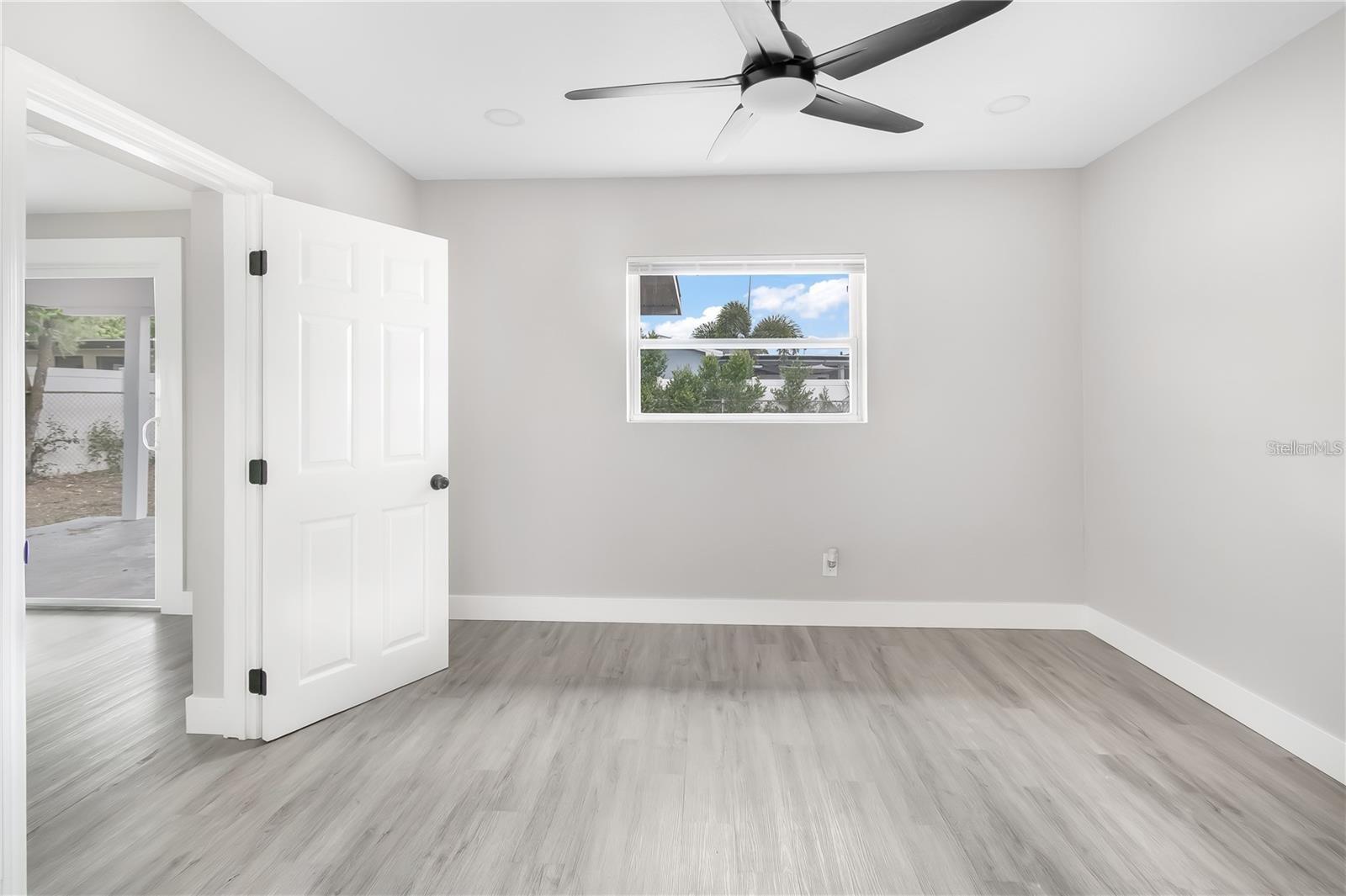 10341 KUMQUAT LN — photo 33