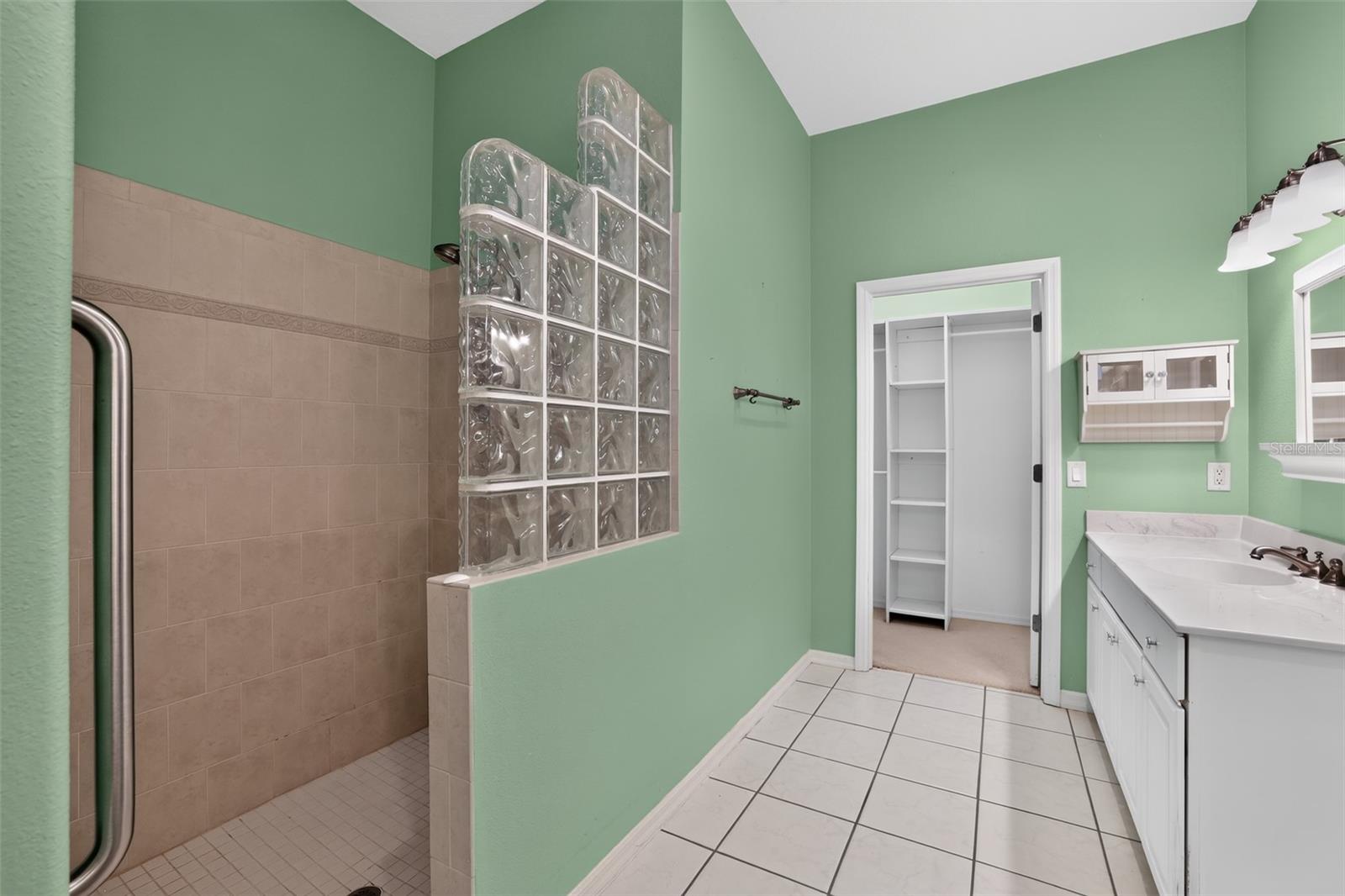 10104 BALCONY ST — photo 30