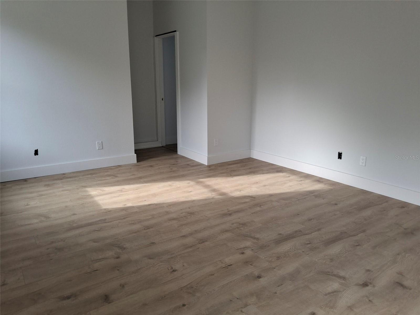 383 GEORGIA AVE — photo 40