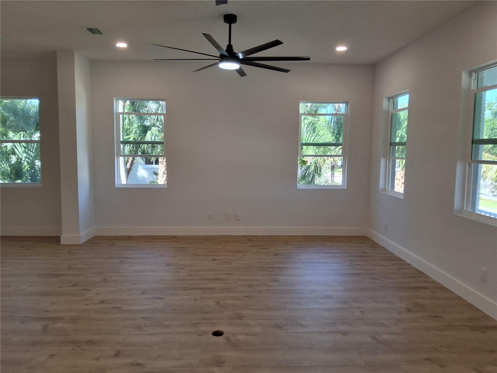 383 GEORGIA AVE — photo 10