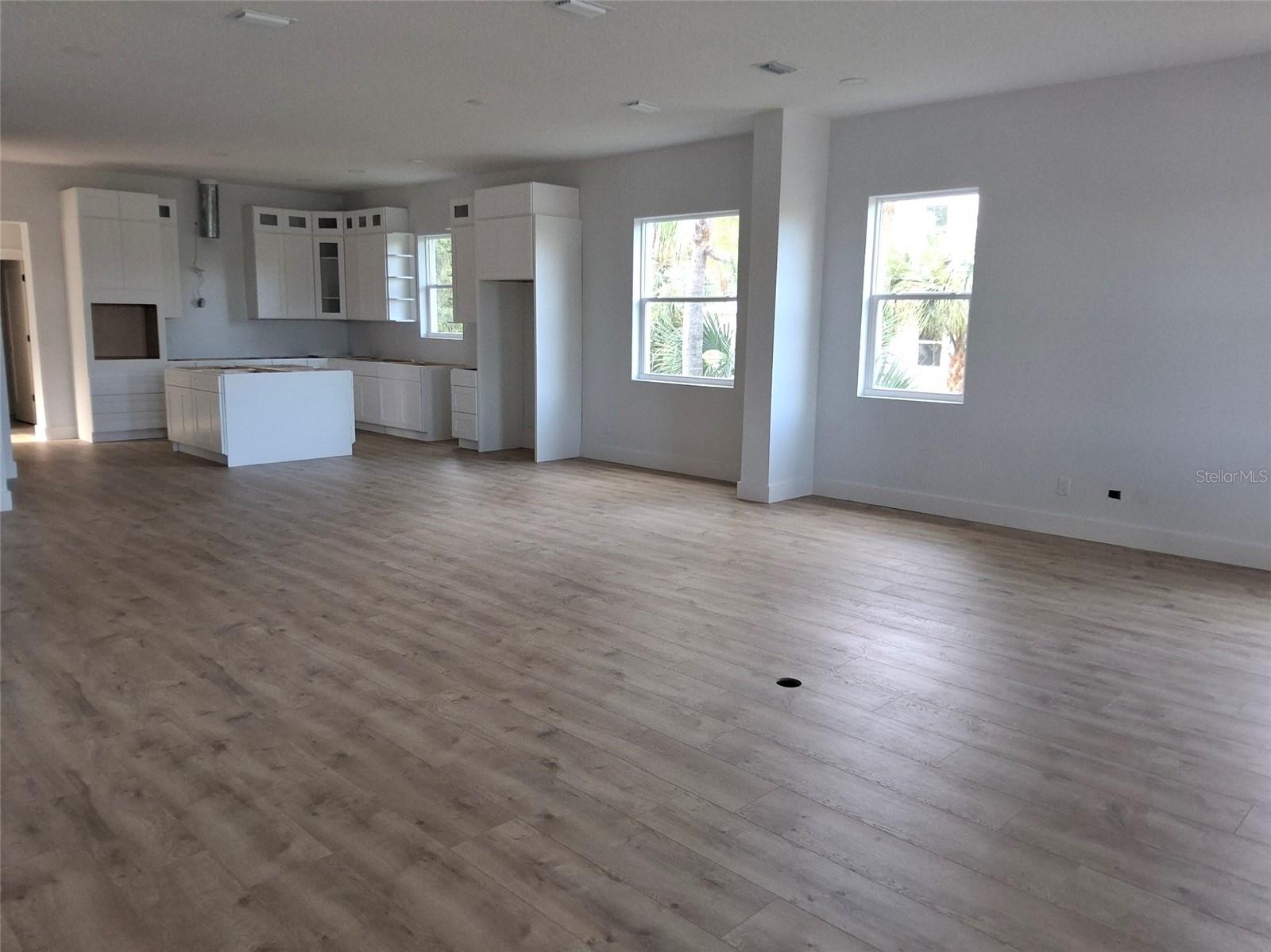 383 GEORGIA AVE — photo 10